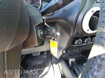 2017 Jeep Wrangler Unlimited Sport - miniatura 8