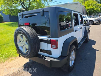 2017 Jeep Wrangler Unlimited Sport - miniatura 3
