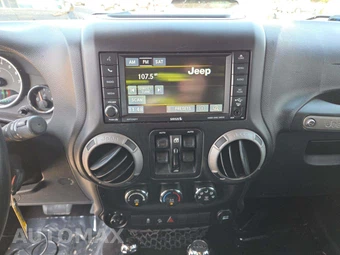 2017 Jeep Wrangler Unlimited Sport - miniatura 7
