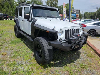 2017 Jeep Wrangler Unlimited Sport - miniatura 4