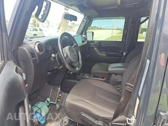 2017 Jeep Wrangler Unlimited Sport - miniatura 6