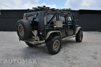 2017 Jeep Wrangler Unlimited Sport - miniatura 4