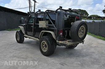2017 Jeep Wrangler Unlimited Sport - miniatura 6