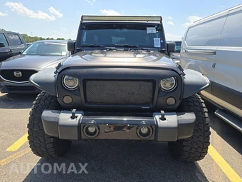 2017 Jeep Wrangler Unlimited Willys Wheeler Edition - miniatura 2