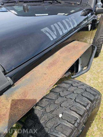 2017 Jeep Wrangler Willys Wheeler Edition - miniatura 2