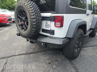 2017 Jeep Wrangler Willys Wheeler Edition - miniatura 20