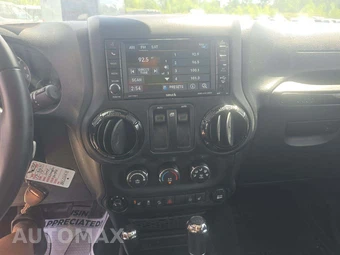 2017 Jeep Wrangler Winter Edition - miniatura 7