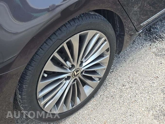 2017 Kia Cadenza Limited – miniatura 28