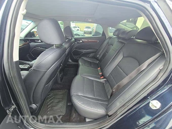 2017 Kia Cadenza Premium – miniatura 10