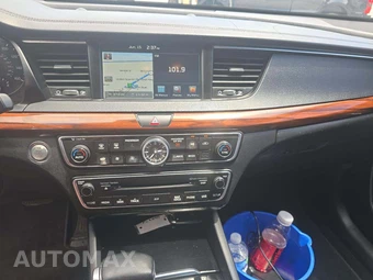2017 Kia Cadenza Premium – miniatura 10