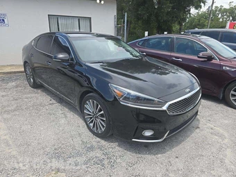 2017 Kia Cadenza Premium – miniatura 4