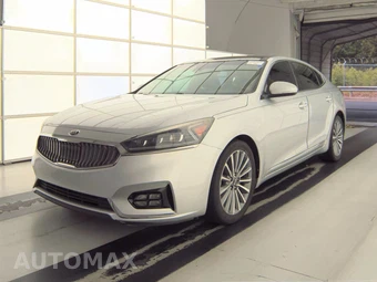 2017 Kia Cadenza Technology