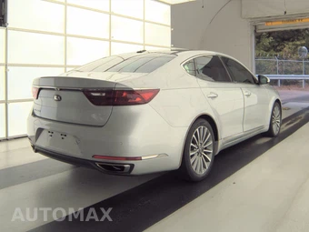 2017 Kia Cadenza Technology – miniatura 4