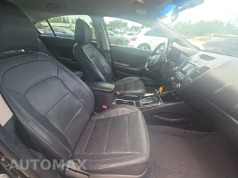2017 Kia Forte EX Sedan - miniatura 8