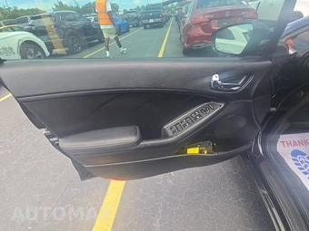 2017 Kia Forte EX Sedan - miniatura 9