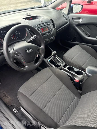 2017 Kia Forte LX Sedan - miniatura 19
