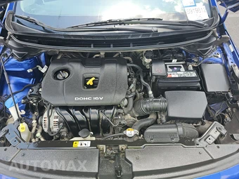 2017 Kia Forte LX Sedan – miniatura 15