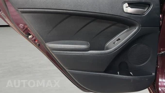 2017 Kia Forte LX Sedan - miniatura 16