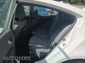 2017 Kia Forte LX Sedan - miniatura 13
