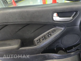 2017 Kia Forte LX Sedan – miniatura 9