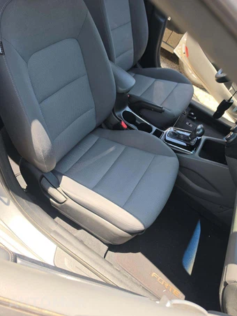 2017 Kia Forte LX Sedan - miniatura 18