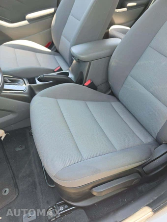 2017 Kia Forte LX Sedan - miniatura 6