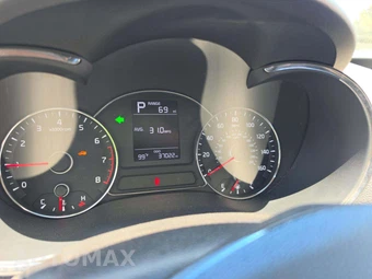 2017 Kia Forte LX Sedan - miniatura 9