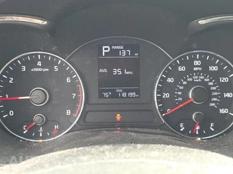 2017 Kia Forte LX Sedan – miniatura 12