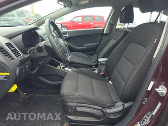 2017 Kia Forte LX Sedan – miniatura 7
