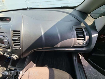 2017 Kia Forte LX Sedan - miniatura 19