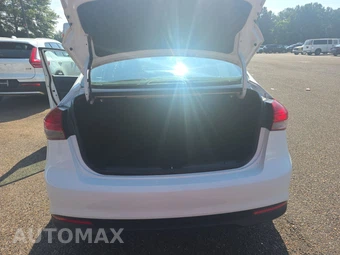 2017 Kia Forte LX Sedan - miniatura 16