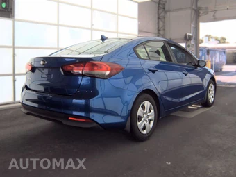 2017 Kia Forte LX Sedan - miniatura 4