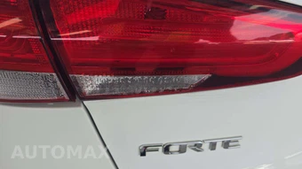 2017 Kia Forte LX Sedan – miniatura 38