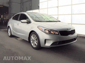 2017 Kia Forte LX Sedan – miniatura 3