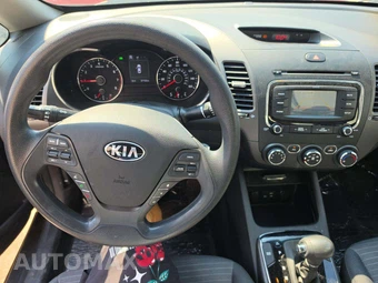 2017 Kia Forte LX Sedan - miniatura 10