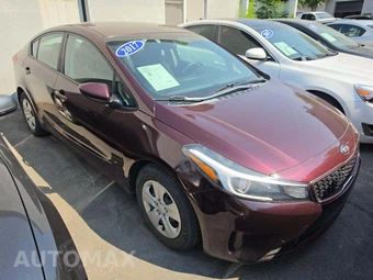 2017 Kia Forte LX Sedan - miniatura 4