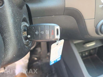 2017 Kia Forte LX Sedan - miniatura 8