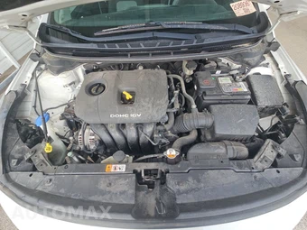 2017 Kia Forte S Sedan – miniatura 15