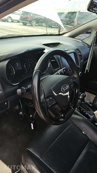 2017 Kia Forte S Sedan – miniatura 30