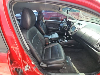 2017 Kia Forte S Sedan – miniatura 8