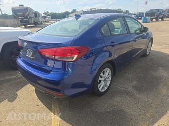 2017 Kia Forte S Sedan – miniatura 4