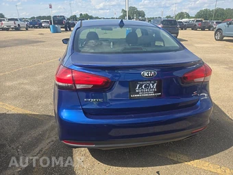 2017 Kia Forte S Sedan – miniatura 5
