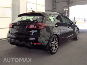 2017 Kia Forte5 SX Hatchback – miniatura 5