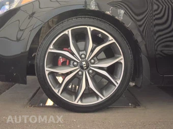 2017 Kia Forte5 SX Hatchback – miniatura 9