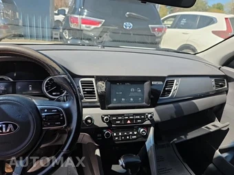 2017 Kia Niro EX – miniatura 14