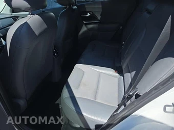 2017 Kia Niro EX – miniatura 16