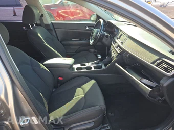 2017 Kia Optima LX 1.6T – miniatura 8