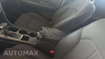 2017 Kia Optima LX 2.4L – miniatura 29
