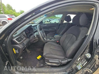 2017 Kia Optima LX 2.4L – miniatura 3