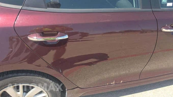 2017 Kia Optima LX 2.4L - miniatura 18